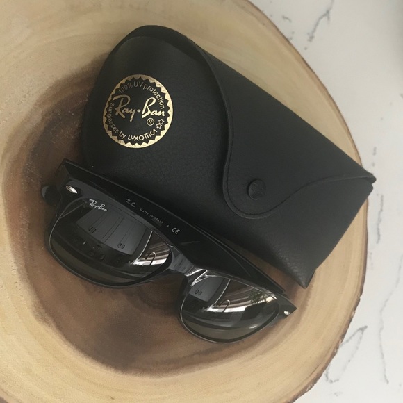 Ray-Ban Other - Ray-Ban Wayfarer Unisex